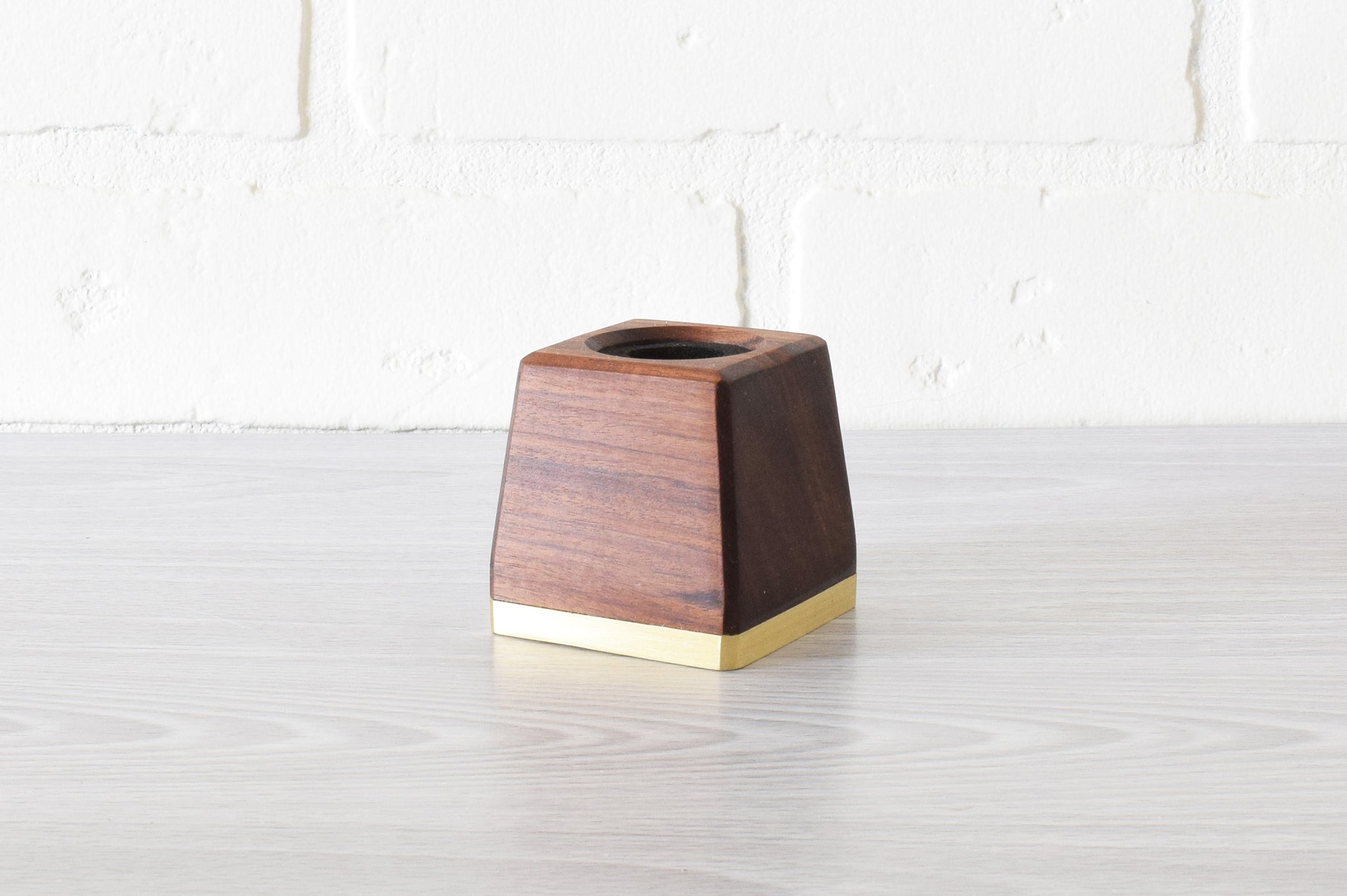 Penwell Limited – Bolivian Rosewood with Brass
