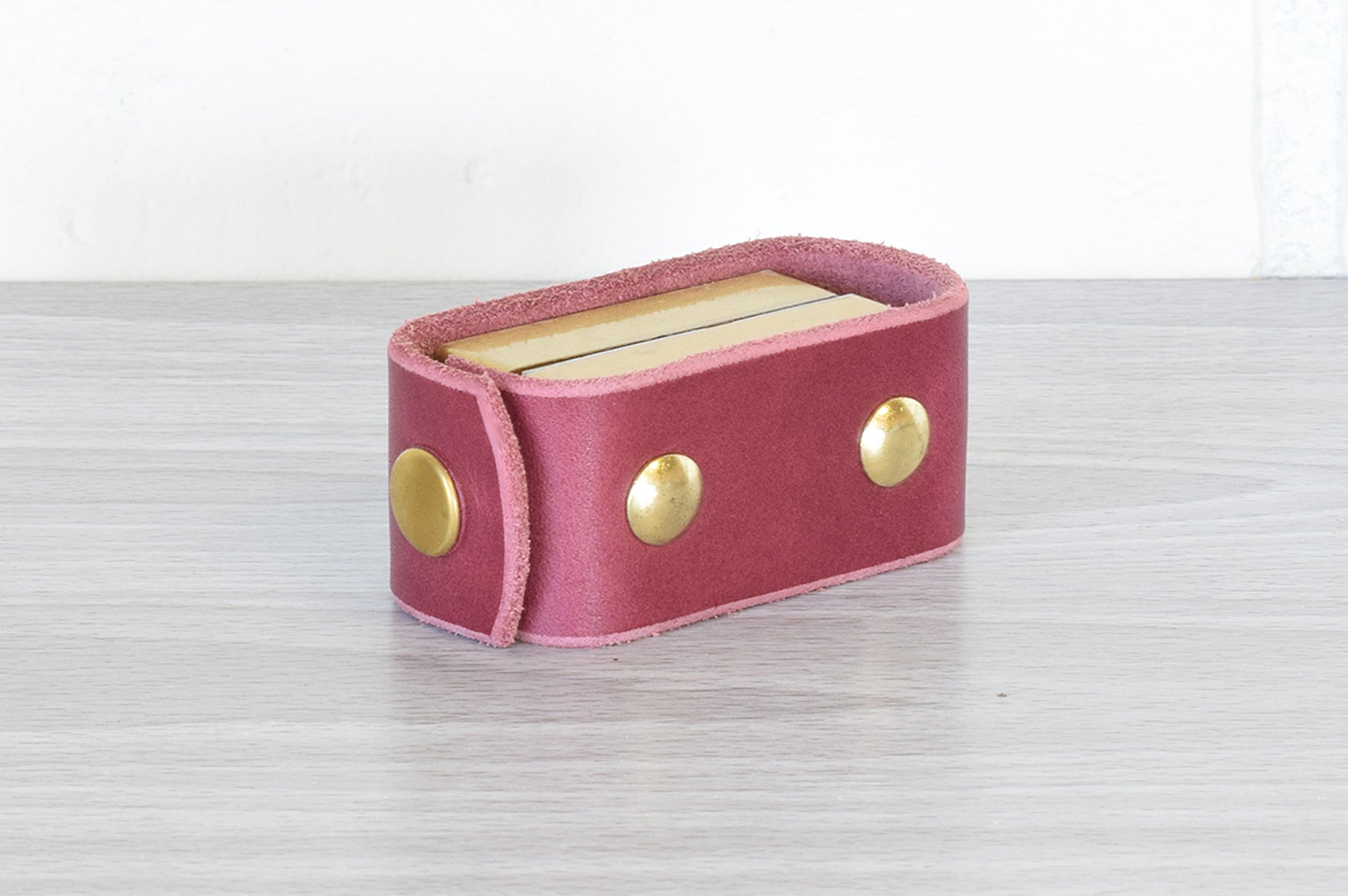 Nomad Book Weight –  Cherry Twist with Brass